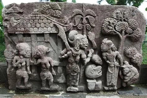 The Candi Sukuh Frieze: Intricate Carvings and Mythological Tales Embodied!