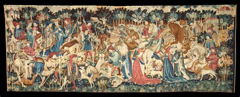 The Hunt Scene - A Vibrant Tapestry of Ancient Persian Life and Intricate Detailing!