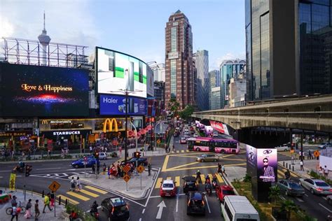 View From Bukit Bintang A Glimpse into Colonial KL and a Masterclass in Atmospheric Perspective!